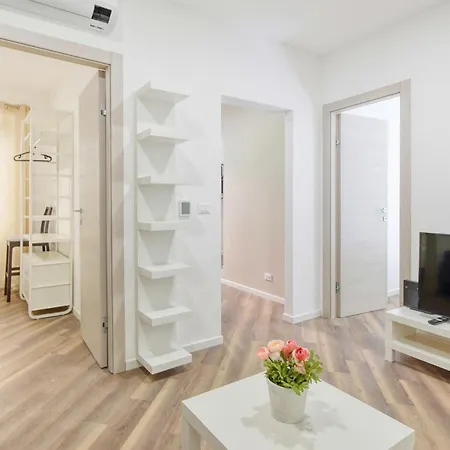 Apartman La Luce Nel Borgo *
